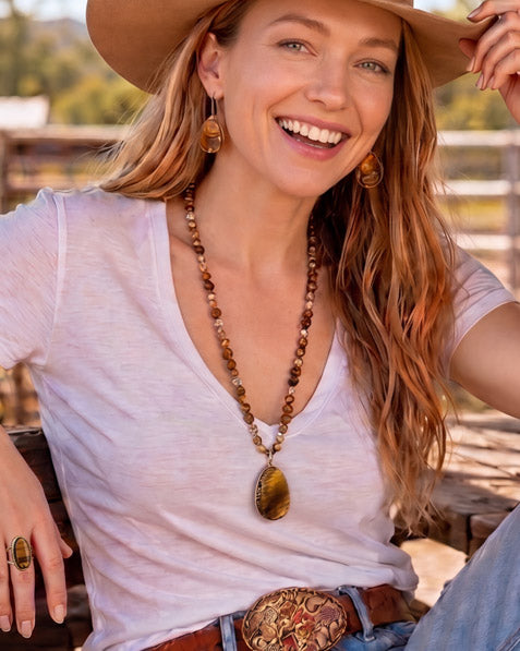 Product image featuring the Desert Stone Necklace in brown.​