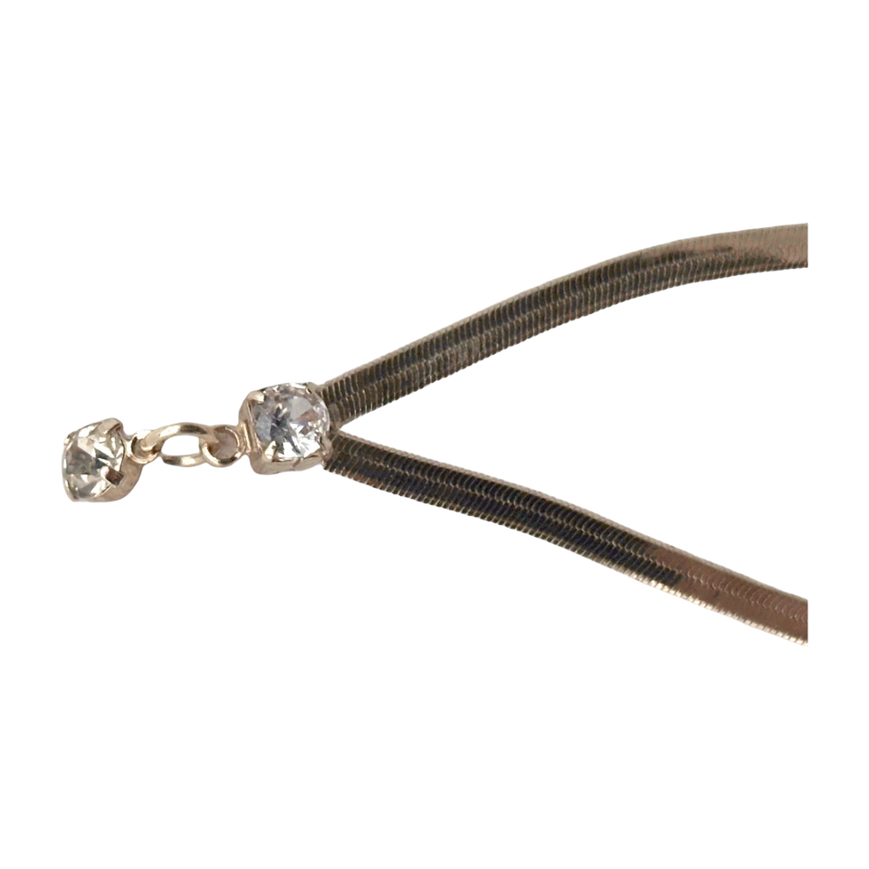 Close-up of the stone detail on Sonora Drop Earrings.​